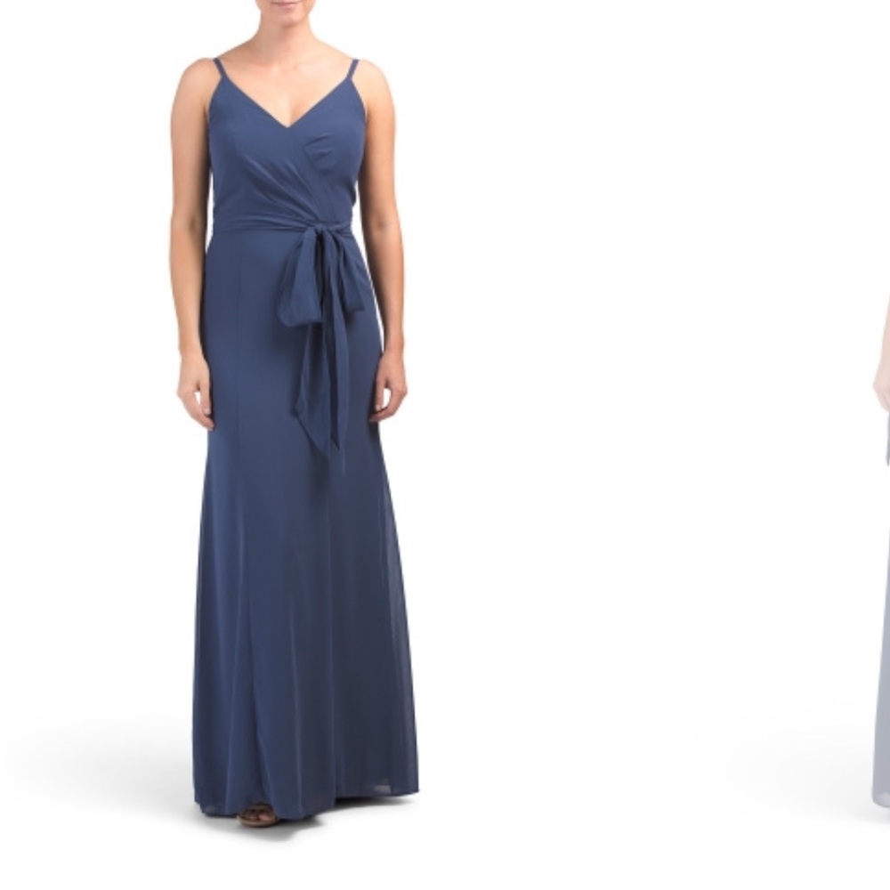 After Six Surplice Top Gown. Size 4 NWT